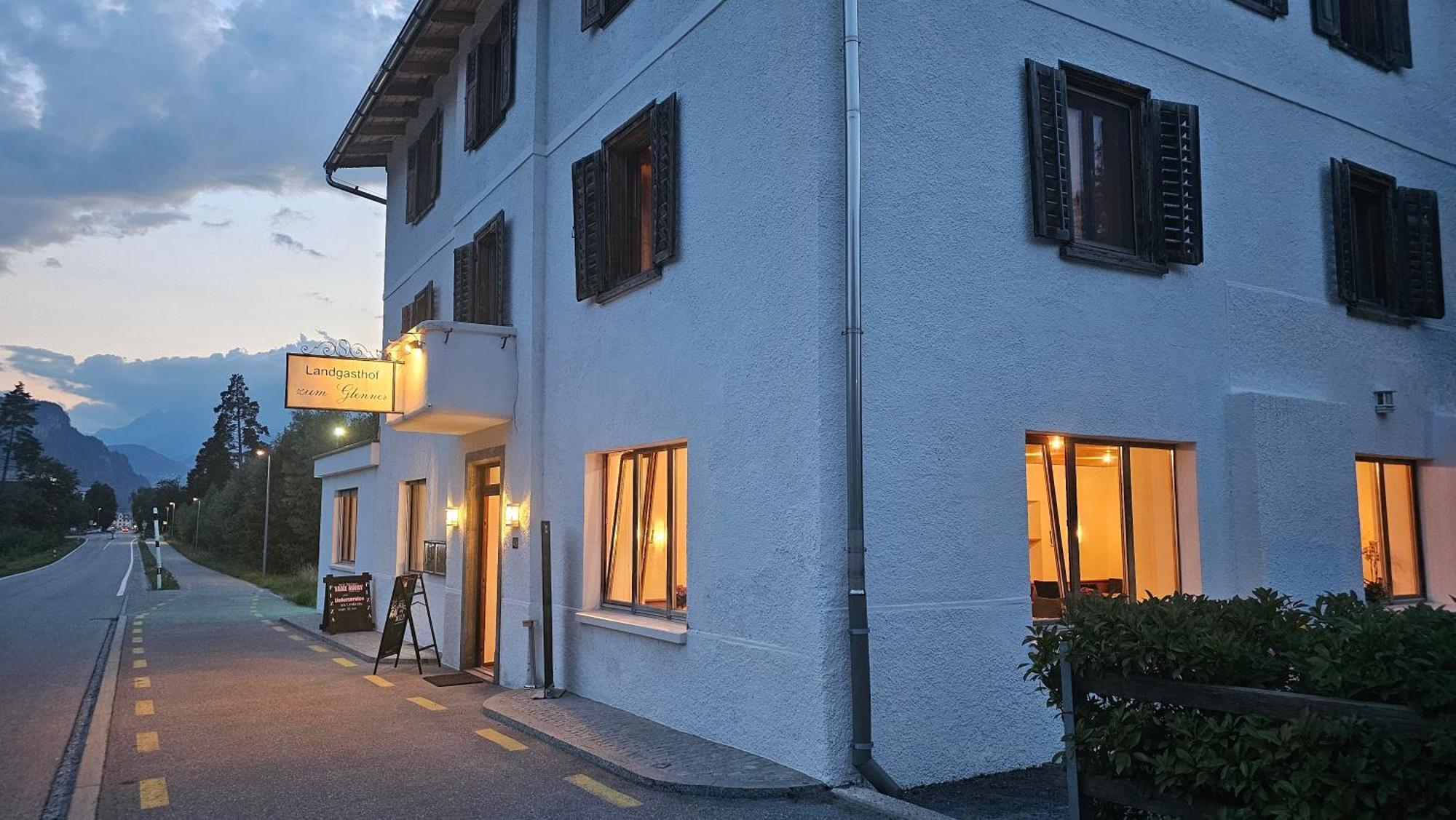 Landgasthof Zum Glenner Ilanz/Glion Zewnętrze zdjęcie